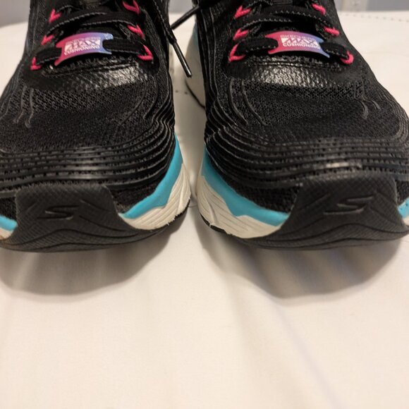 EUC Women's Skechers Max Cushioning sneakers -- size 10 - Picture 4 of 11